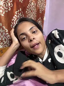 Sandhya_77's cam snapshot