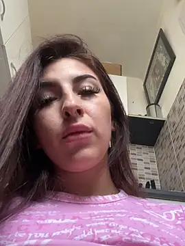 SashaBelle_'s cam snapshot