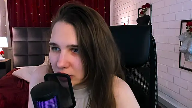 TessaMill's cam snapshot