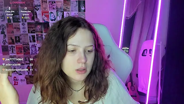 Anora_Miller's cam snapshot