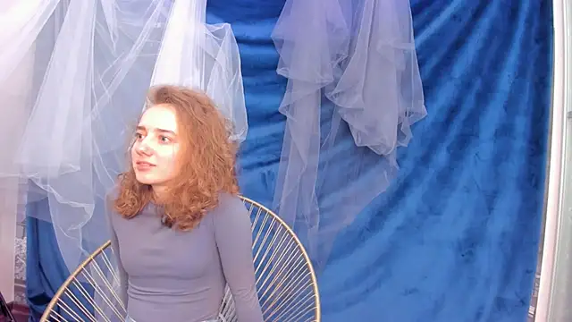 CuteLunette's cam snapshot