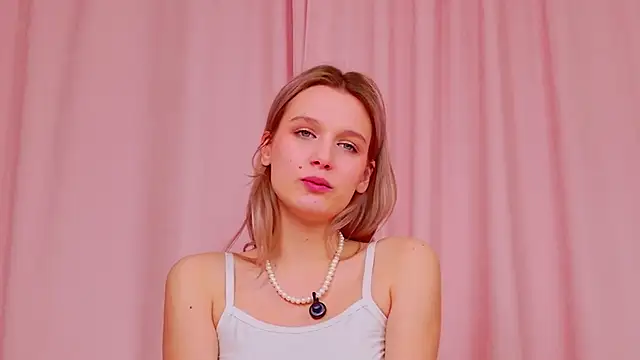 MeowthLilu live sex cam