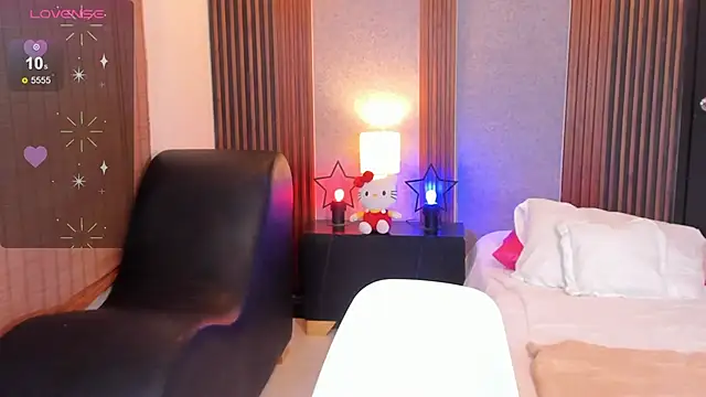 alana_hard_'s cam snapshot