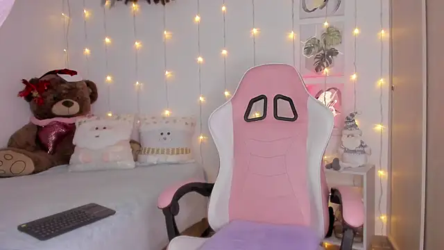 Nataly_evans18's cam snapshot