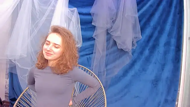 CuteLunette's cam snapshot