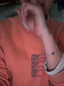 Luna-X's cam snapshot