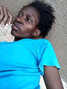 LOVELY-2BERRY's cam snapshot