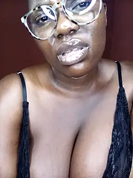 TheSpiceyQueen's cam snapshot