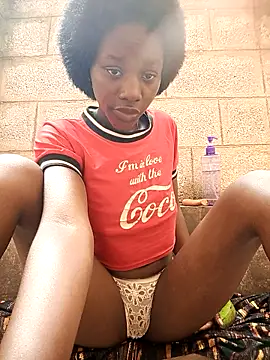 Petite_li's cam snapshot