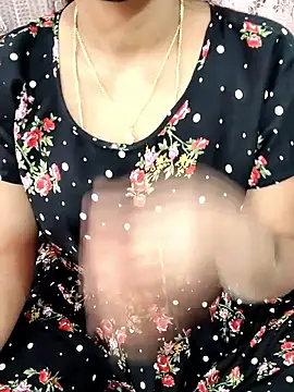 Lalitha-1995's cam snapshot