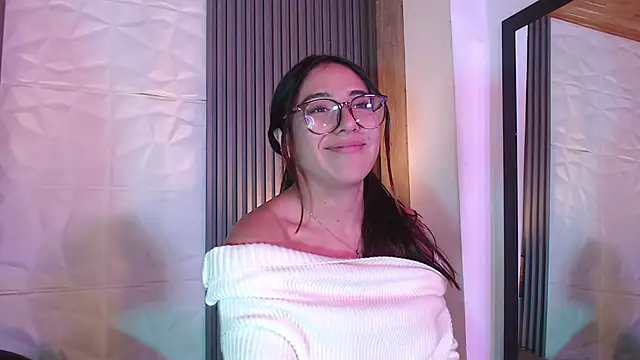 Bonnali_lune's cam snapshot