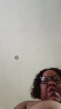 FREAKYCANDY live sex cam