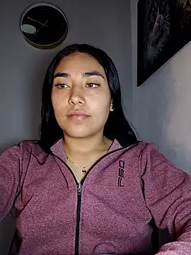 AmberGold-'s cam snapshot