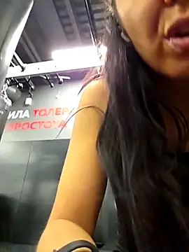 LeticiaWoods live sex cam