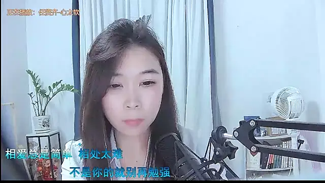 Amity-ox live sex cam