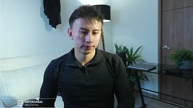 DeusbelliS live sex cam