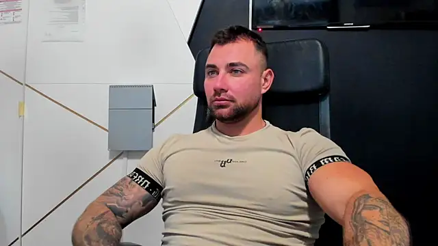 DuncanStone live sex cam