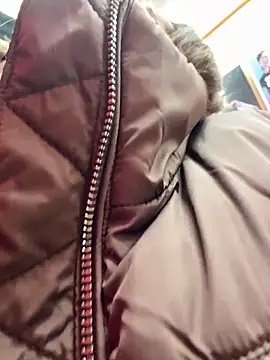 ZaraHill live sex cam