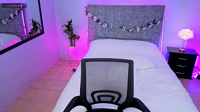 Flor_Gil live sex cam