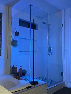 El_Gizmo's cam snapshot