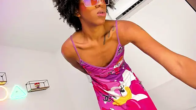 eileen_tanihara live sex cam