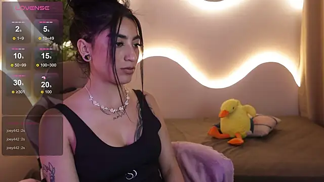 Emma_Lirys's cam snapshot