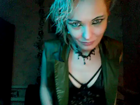 WildMissNiks's cam snapshot