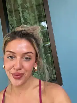 peachcindyy live sex cam