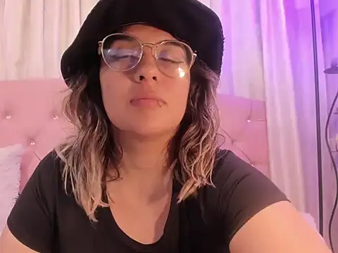 PandoraCherry_'s cam snapshot