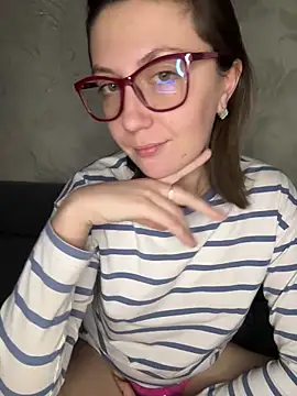 BeatriceTender live sex cam