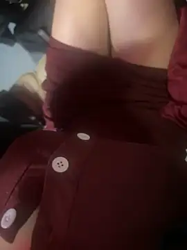 May-Squirt live sex cam