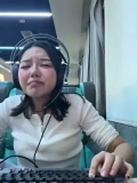 99EE-yy's cam snapshot