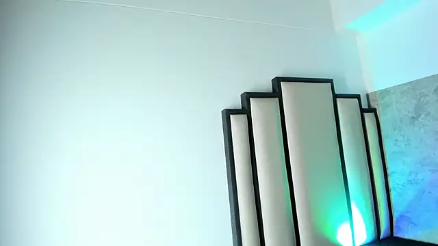 Isabella-Rosssi live sex cam