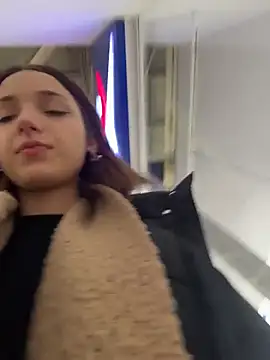 DollyTall live sex cam