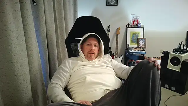 God_Of_ThundeRR's cam snapshot