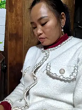 maykimloc's cam snapshot