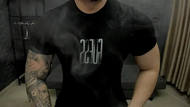 TonyWilcox live sex cam