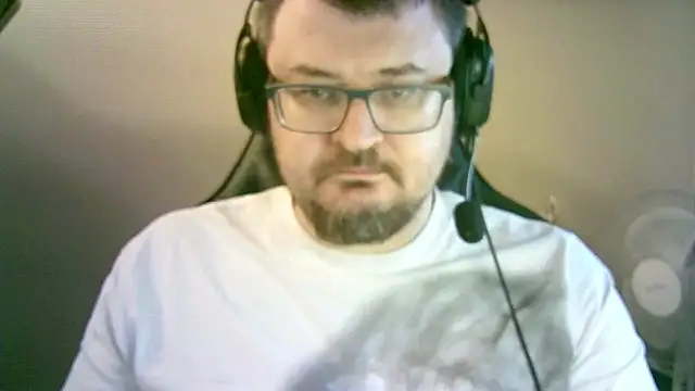 SirAbuser's cam snapshot