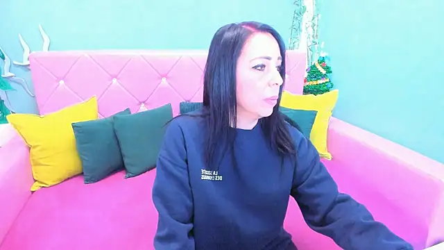 LauraSiin's cam snapshot