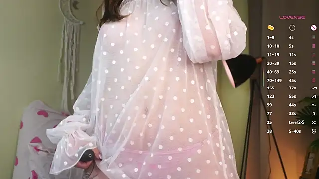 AlinaOrf live sex cam