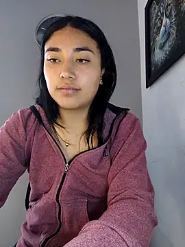 AmberGold-'s cam snapshot