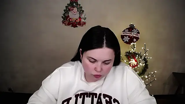 Emily_Mo's cam snapshot