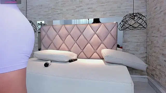 ximena_case live sex cam