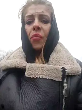 Privet-Introvert515 live sex cam