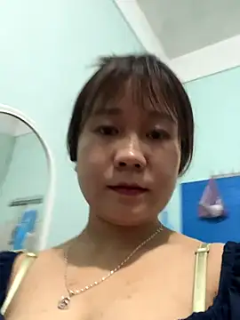 qinejr37's cam snapshot