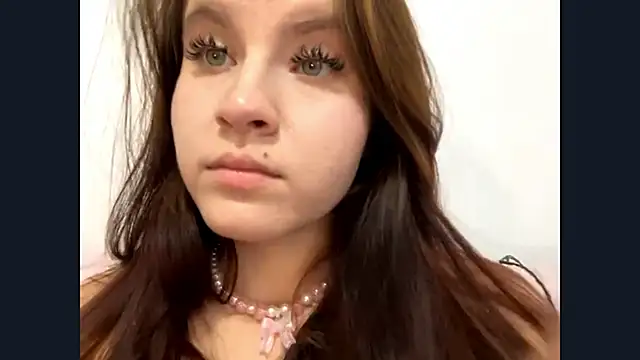 Juice_berries's cam snapshot