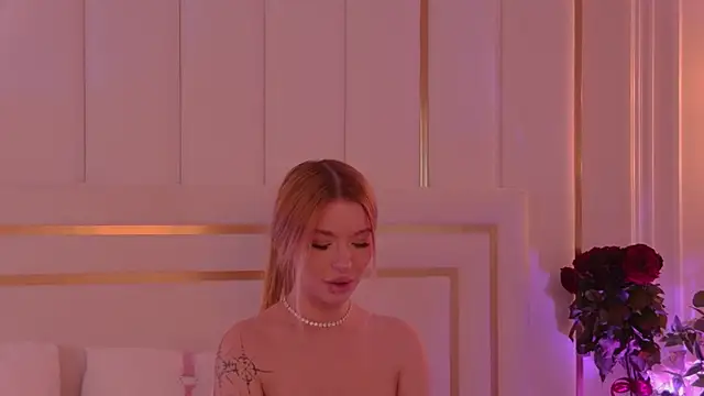 AriellaMelo live sex cam