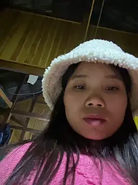 Ngoc-bbi live sex cam