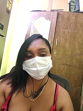 Dharshini98's cam snapshot