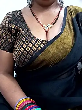 Sweet-mona20's cam snapshot